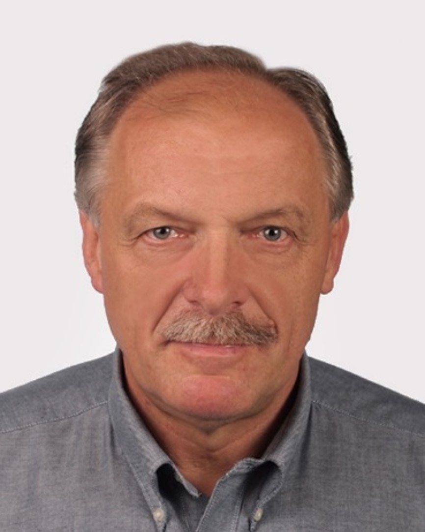 Photo of Jerzy Janik.
