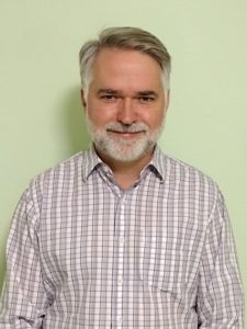 Biography image of Professor Phil Yates.
