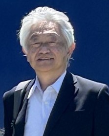 Photo of Hajime Kishi.